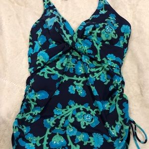Land’s End Size 4 Shirred Halter Tankini Top Criss Cross Top Navy Floral…